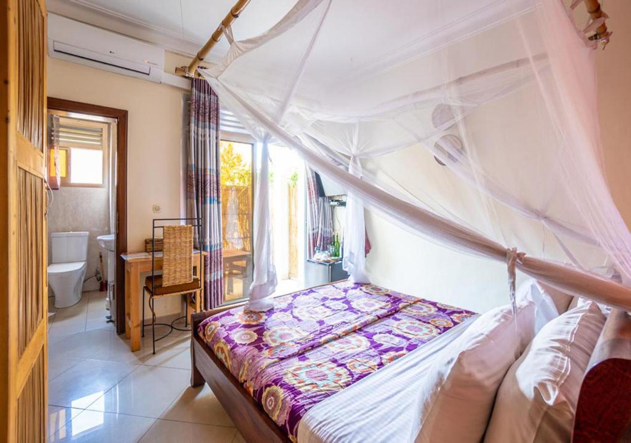 Heaven Restaurant & Boutique Hotel Kigali Eksteriør bilde